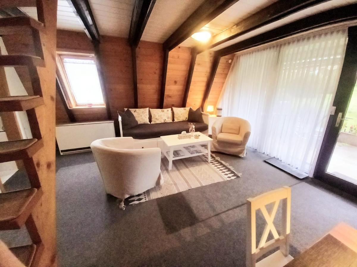 Gemuetliches Mit Sonniger Terrasse Frankenwald Naehe Badesee Smart-tv Сasa de vacaciones